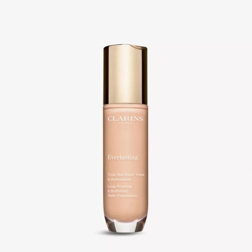 Clarins Everlasting Foundation – Shade 100C Lily - Brand New In Box 🎀